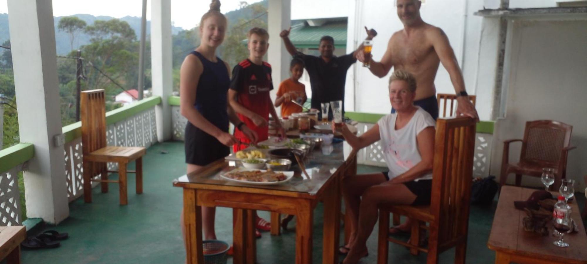 Richard Homestay Ella Kültér fotó